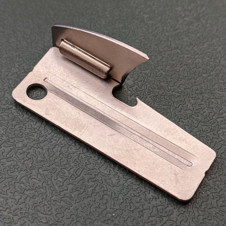 P38カンオープナー（米軍・缶切り） – 刻印工房クレストイースト